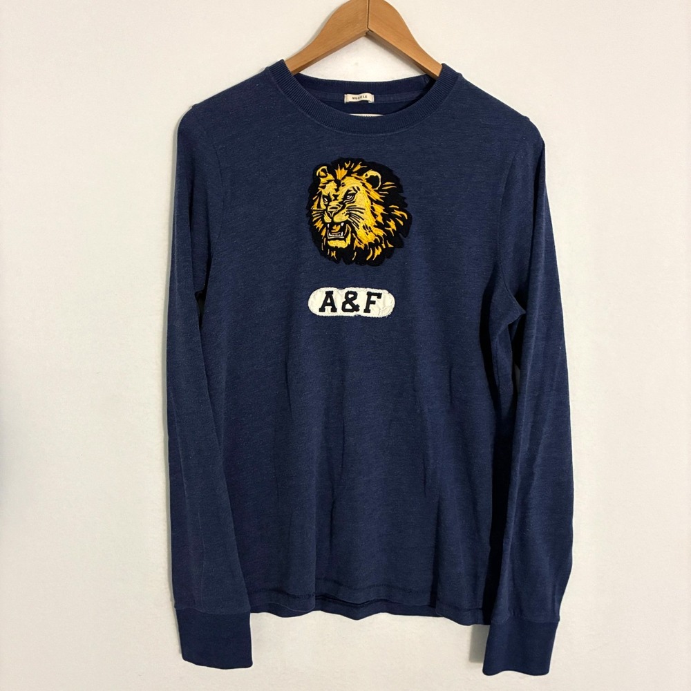 Abercrombie & Fitch Muscle Shirt Mens M Navy Embroidered Lion Patch Preppy Ivy
